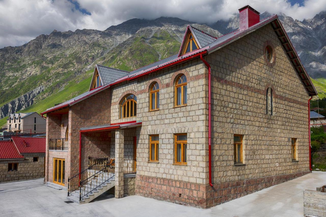 Graf Kazbegi Hotel Kültér fotó