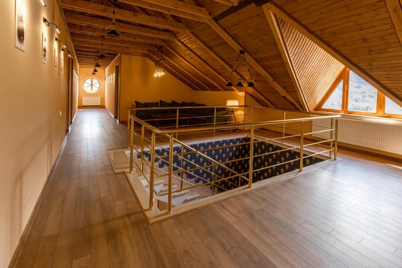 Graf Kazbegi Hotel Kültér fotó