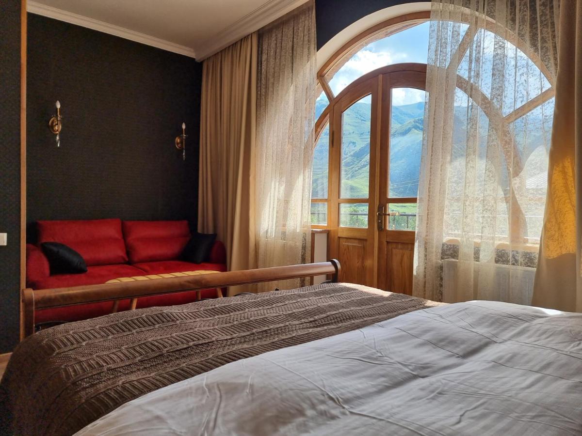 Graf Kazbegi Hotel Kültér fotó