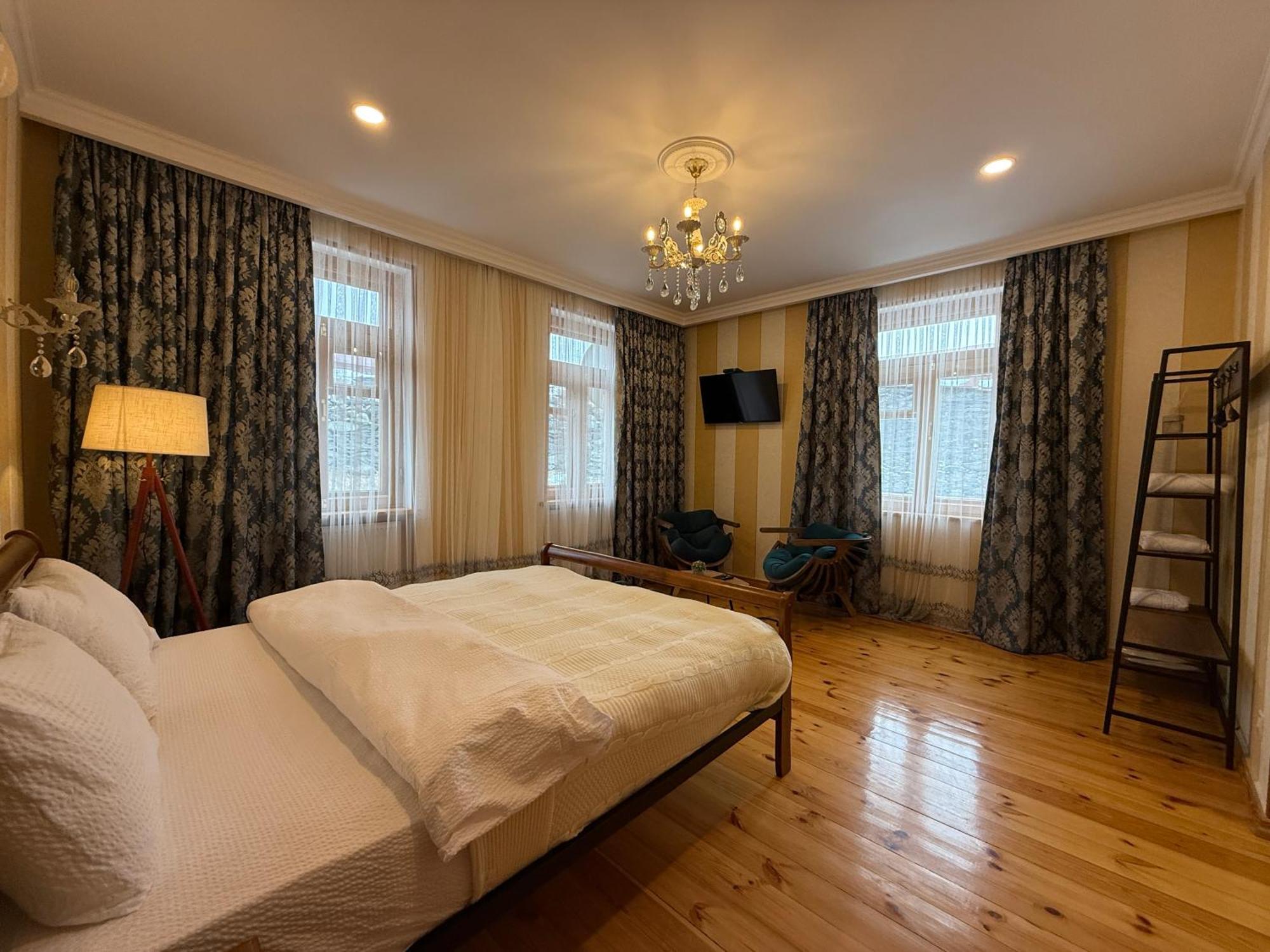 Graf Kazbegi Hotel Kültér fotó
