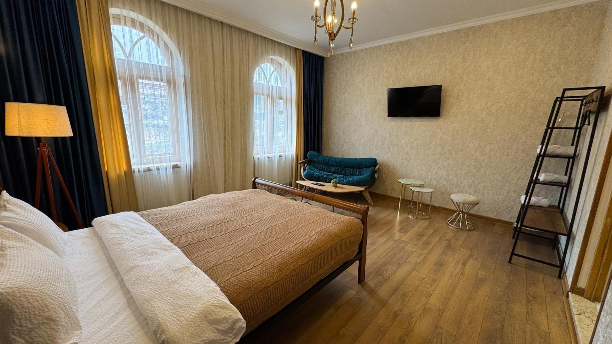 Graf Kazbegi Hotel Kültér fotó